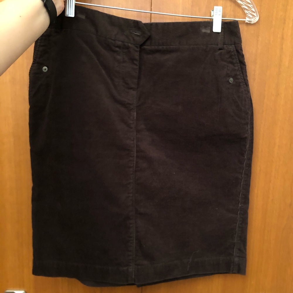 Women’s brown corduroy skirt